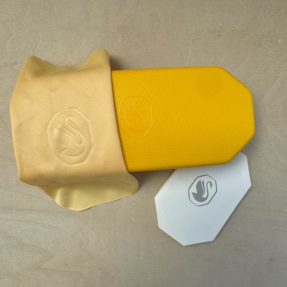 NEW Swarovski Black Crystal-Embellished Glasses - Picture 2 of 7